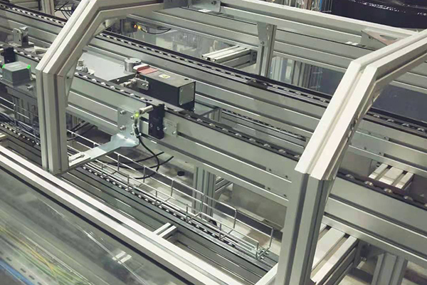 機床防護罩的種類及優(yōu)點有哪些